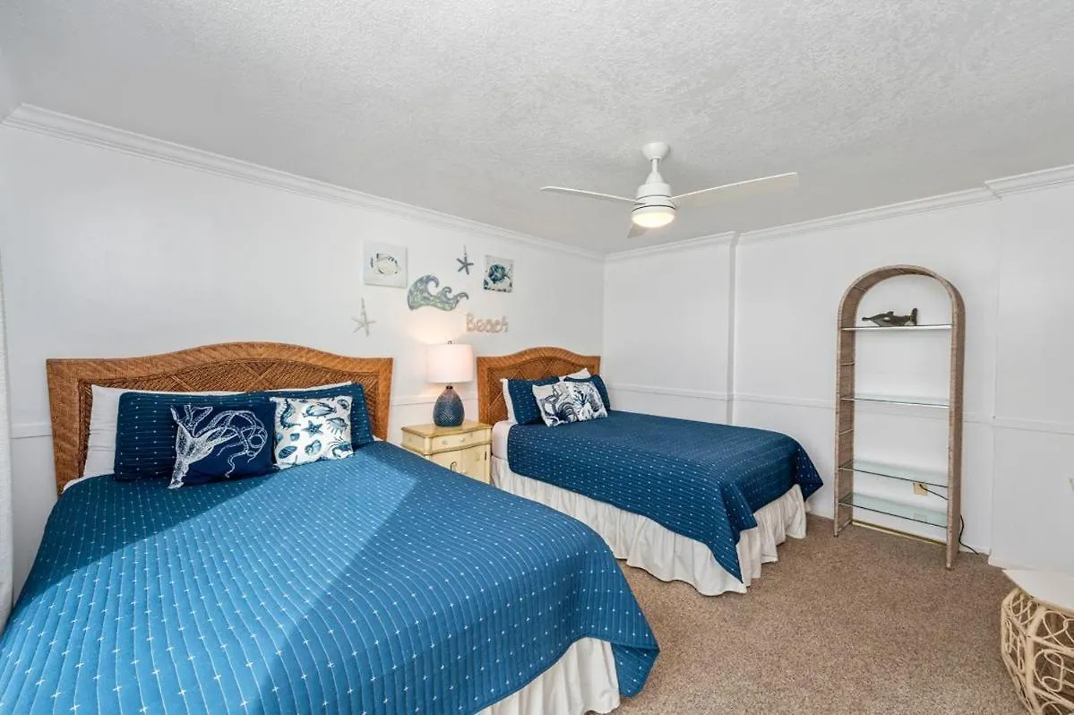 2085 - Beachfront Shoreline Towers - Free Beach Setup Destin 0*,